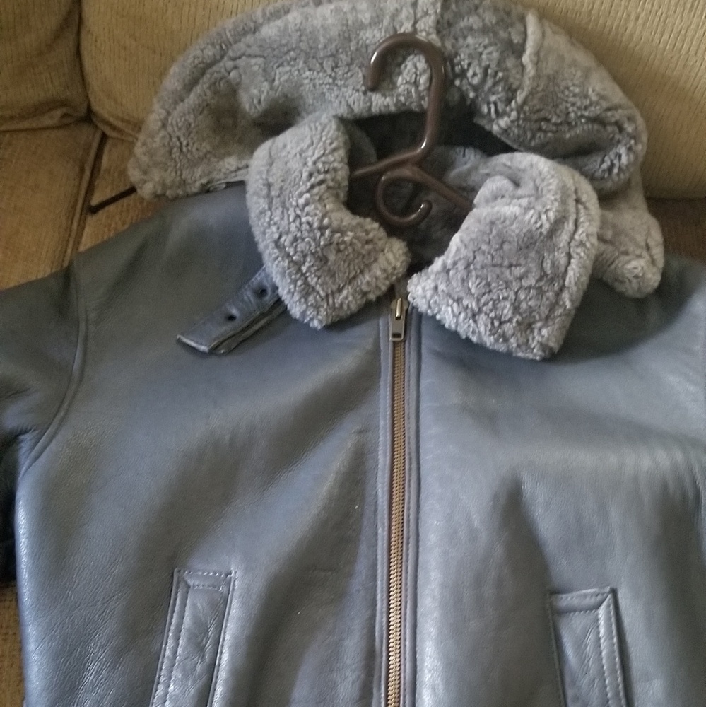 Grey shearling - Picture 2 of 4